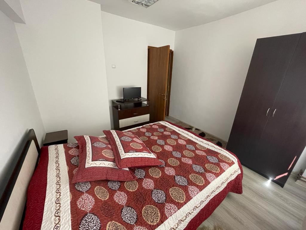Apartament Mioritza 2B Horezu Exterior foto